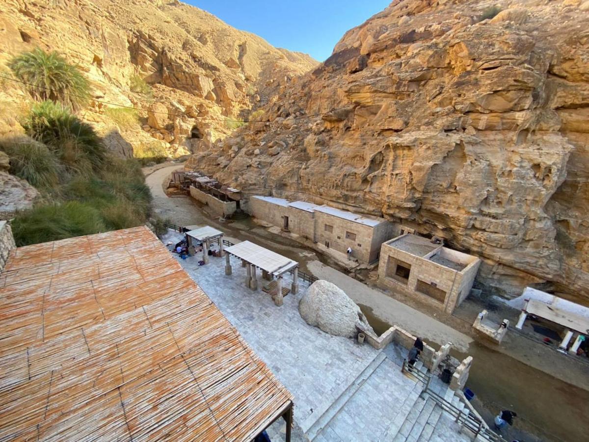 Afra Hot Springs Chalets At-Tafilah 외부 사진