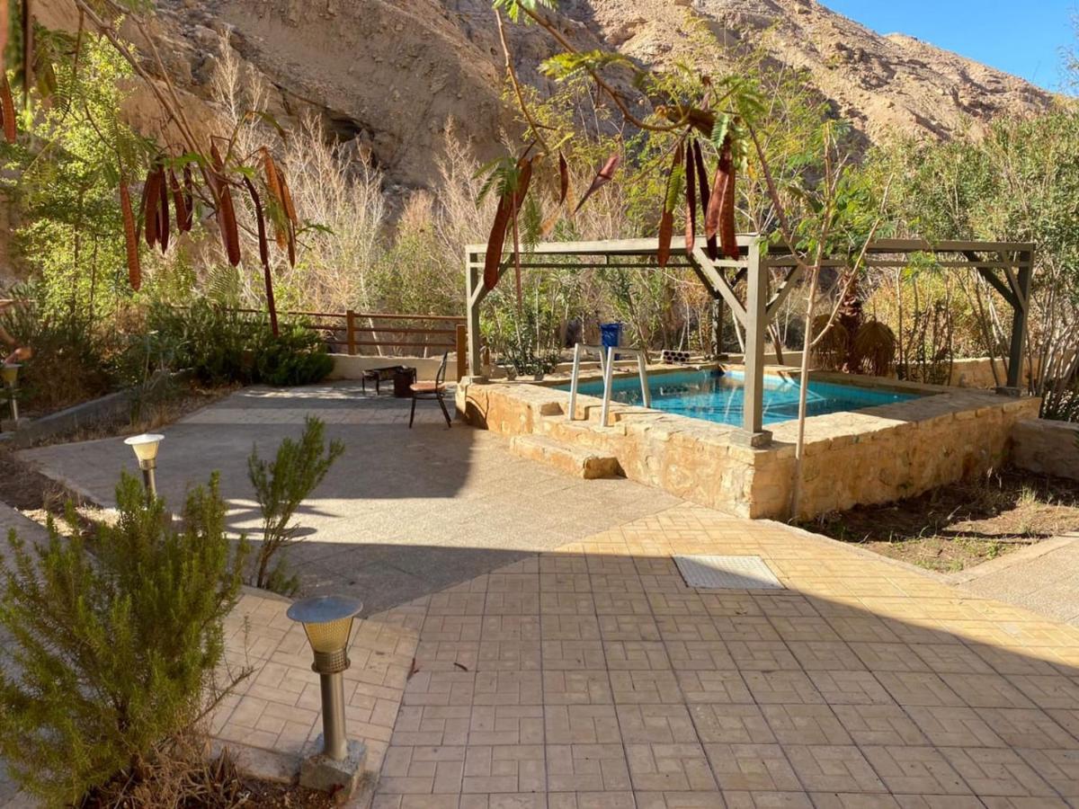 Afra Hot Springs Chalets At-Tafilah 외부 사진
