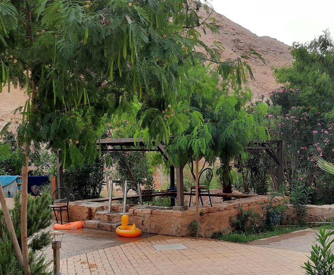 Afra Hot Springs Chalets At-Tafilah 외부 사진