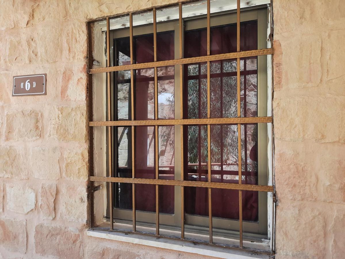 Afra Hot Springs Chalets At-Tafilah 외부 사진